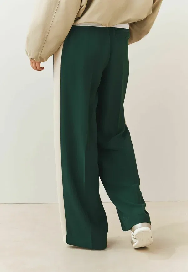 Брюки Next, Regular fit side stripe wide leg tailored trousers, зеленый — фото 3