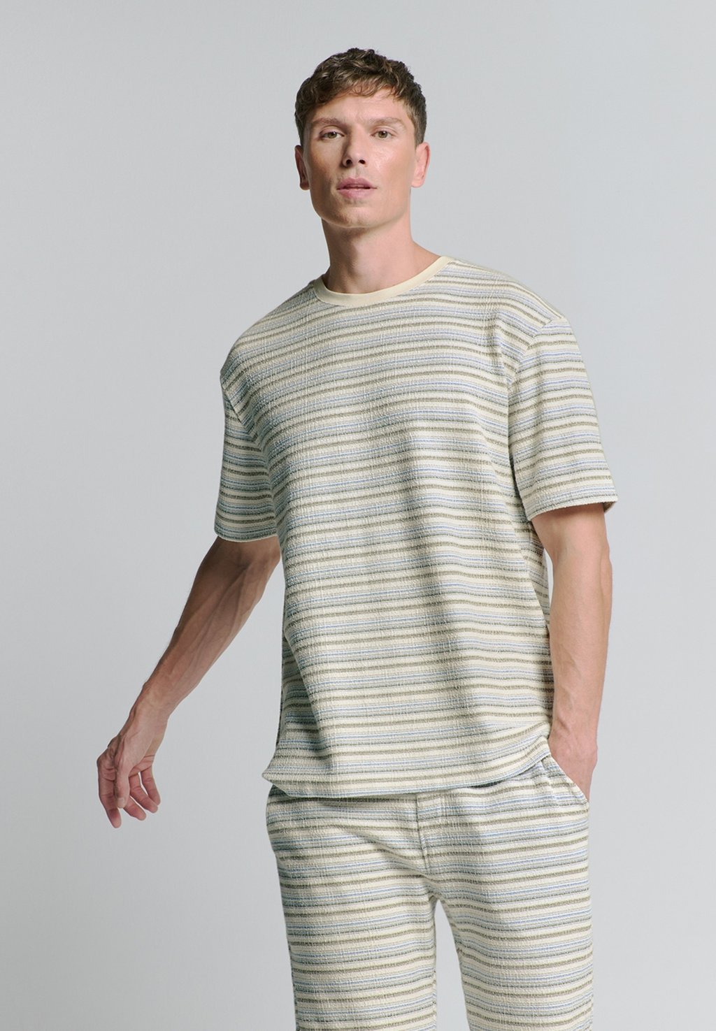 

Футболка с принтом CREWNECK NO EXCESS, темно-синий