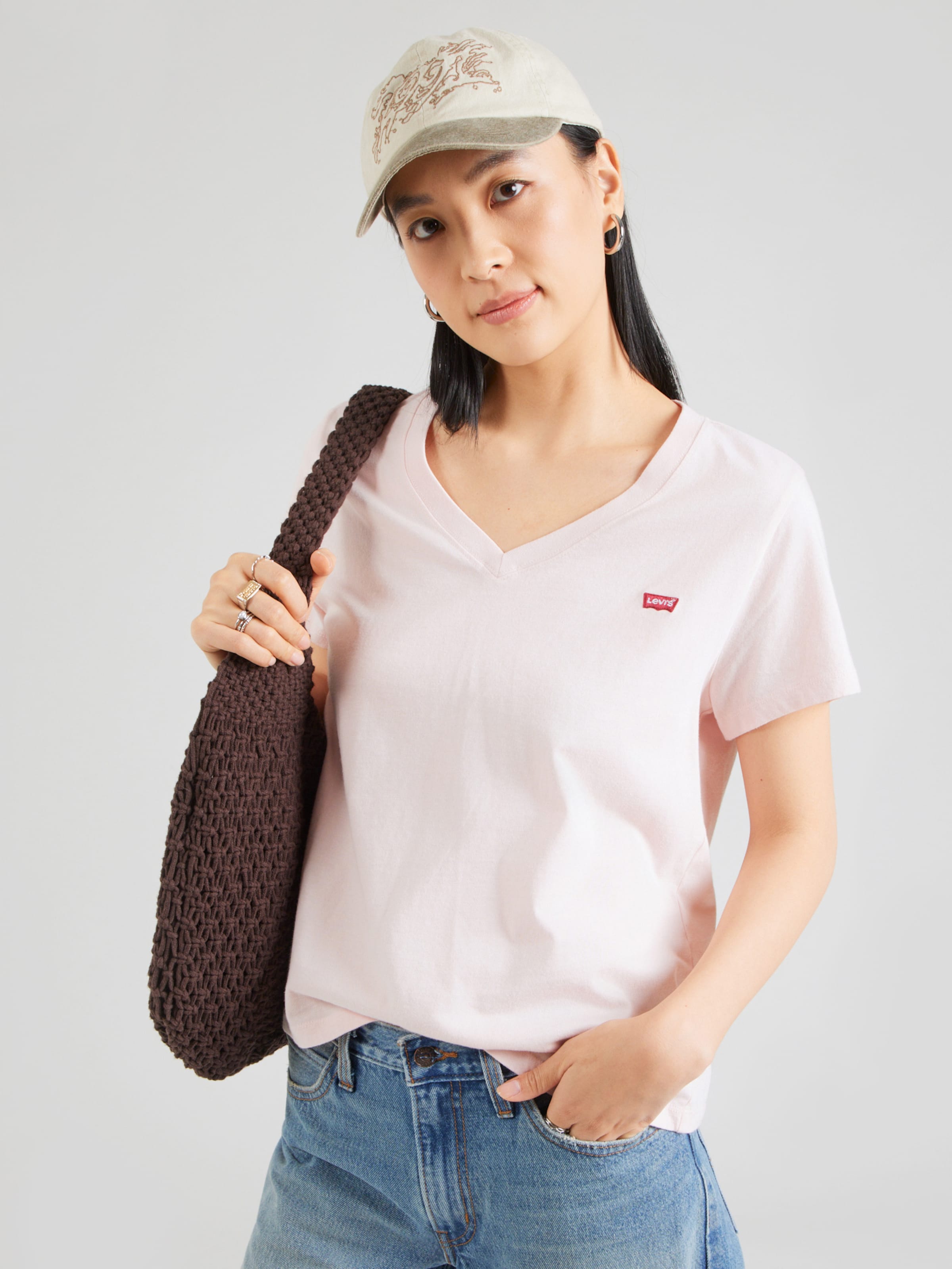 LEVI'S  Футболка 'Favorite Cotton V-Neck Tee' в цвете Rose — фото 3