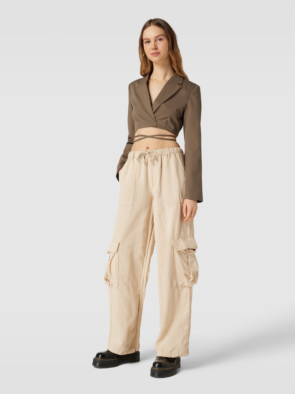 

Брюки карго с эластичным поясом модель «Лука» BDG Urban Outfitters, экрю