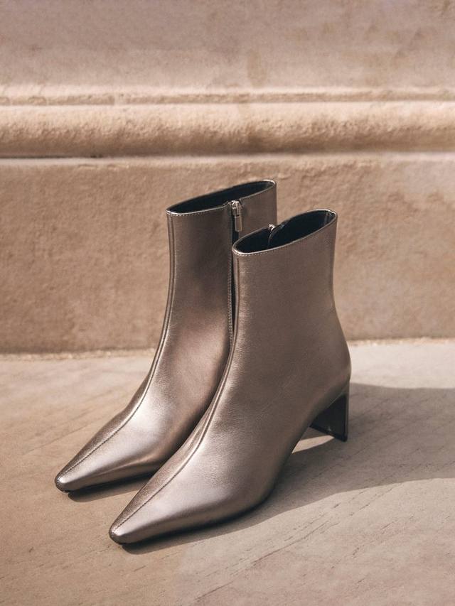 Кожаные ботинки на каблуке kitten heel с острым носом Mint Velvet, Silver — фото 2