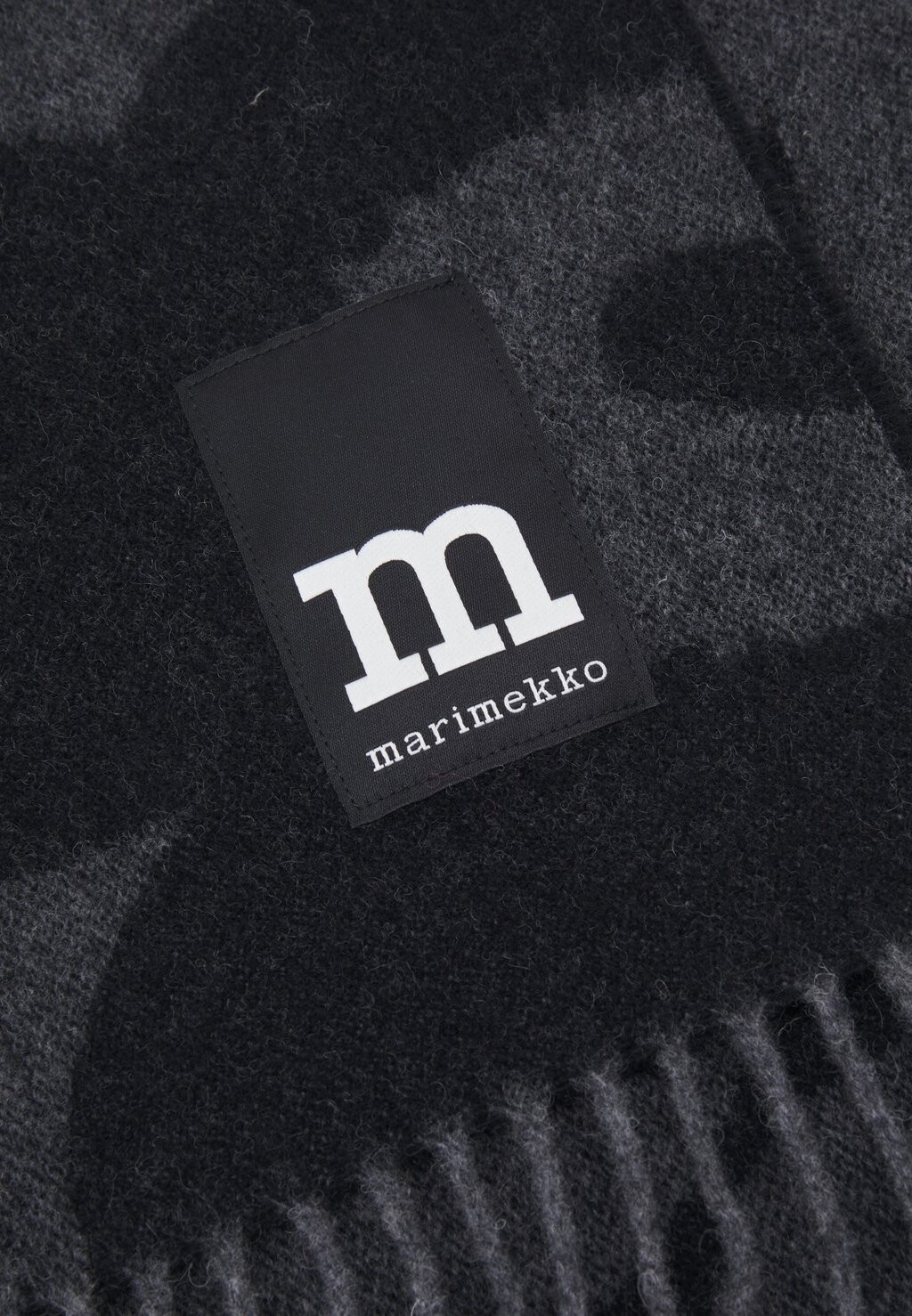 

Шарф OVLIN UNIKKO Marimekko, черный