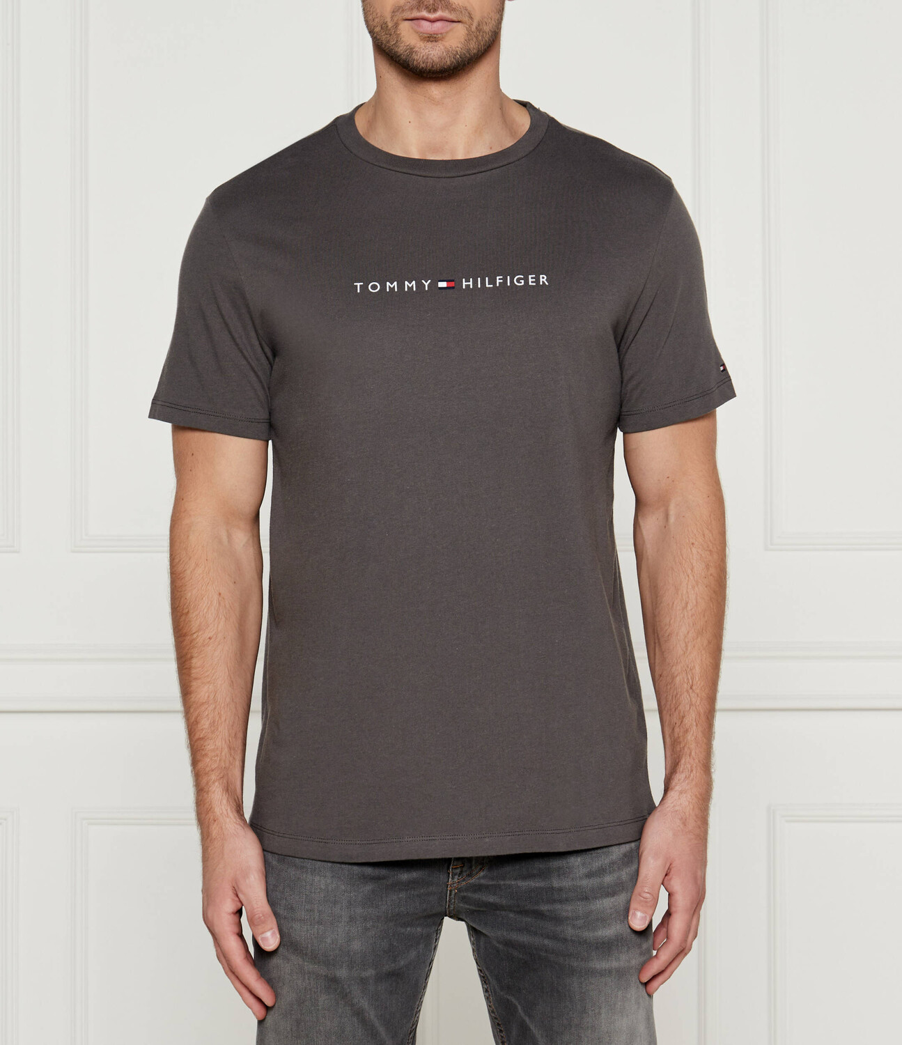 

Футболка Tommy Hilfiger Regular Fit, цвет grafite