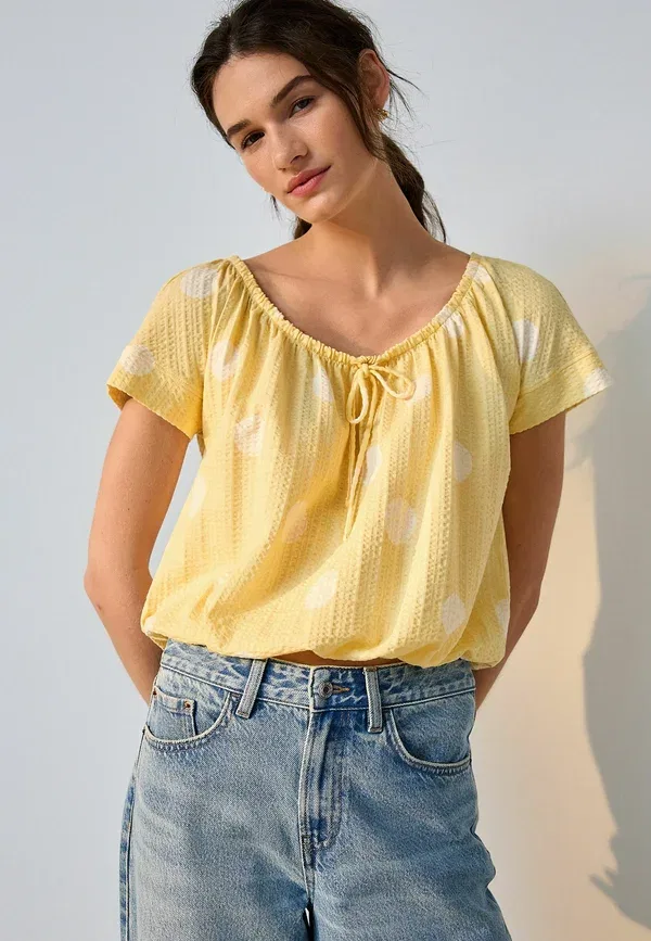 Футболка Next Tall fit short sleeve bubblehem scoop neck t-shirt, лимонно-желтый в горошек
