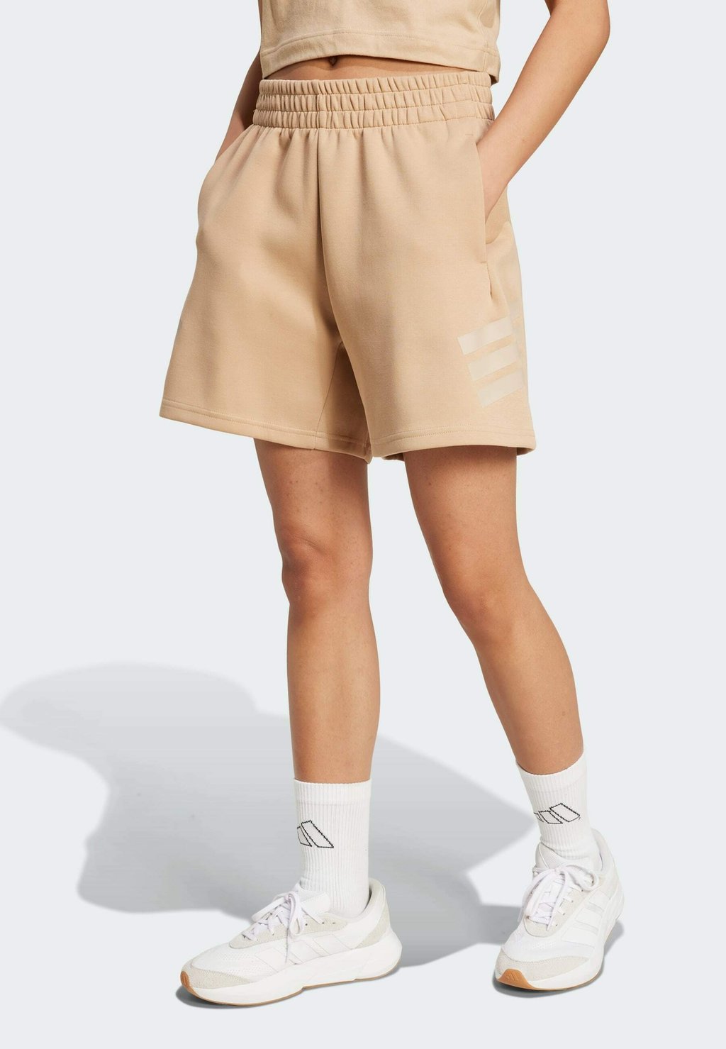 

Спортивные шорты Adidas Sportswear, цвет Warm Sandstone