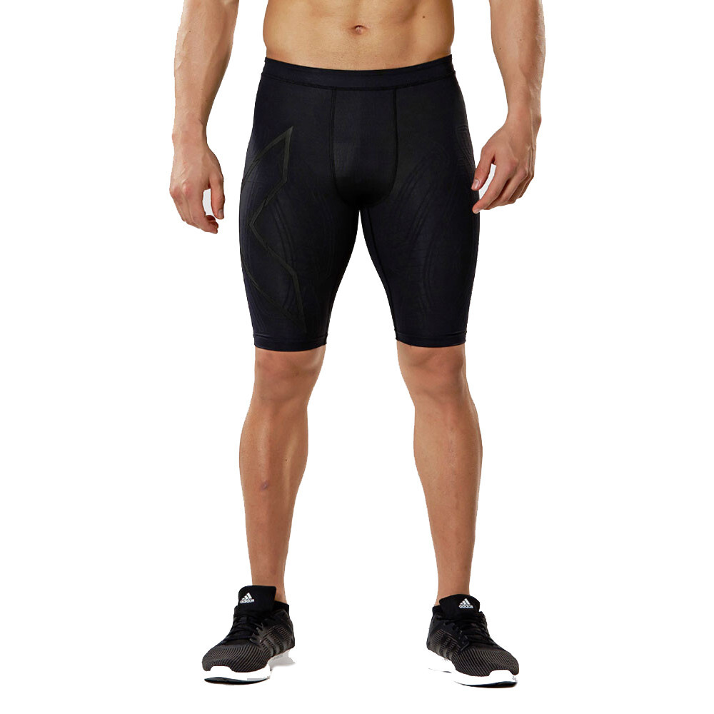 

Спортивные шорты 2XU Light Speed Compression, черный