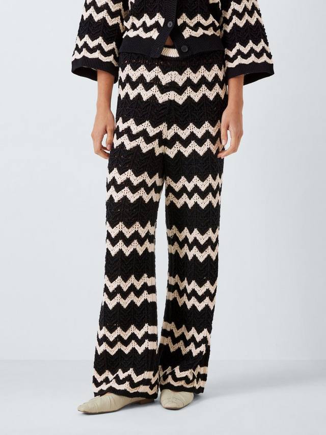 

Брюки крючком с зигзагообразным рисунком John Lewis, цвет Black/Cream