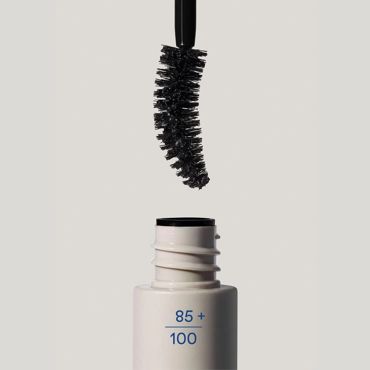 Тушь для ресниц «Drama Curl Mascara Black 01» от KORRES Korres — фото 4