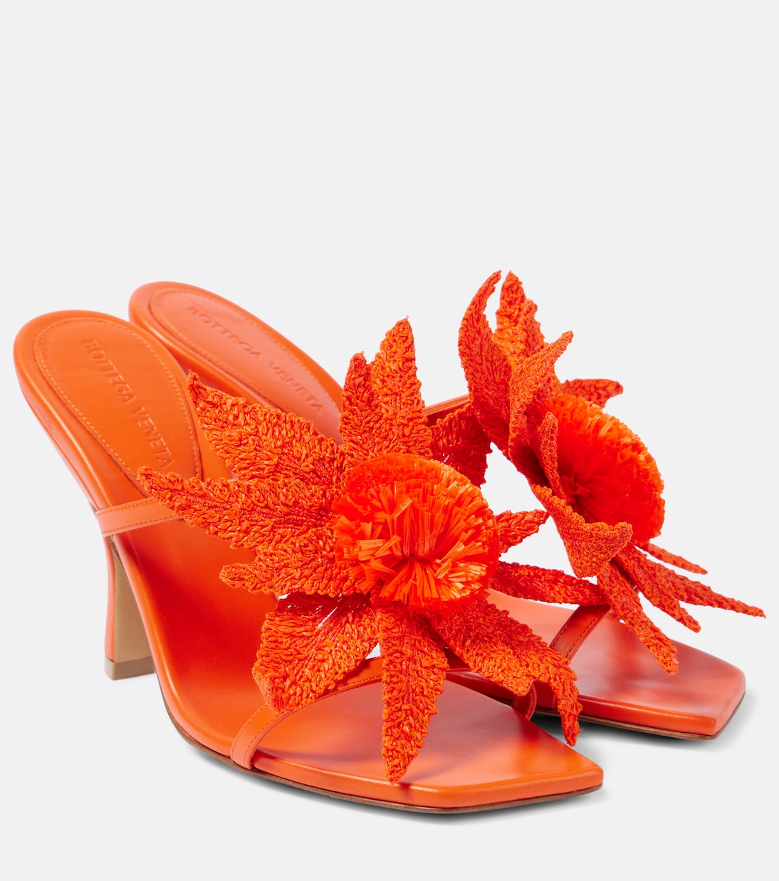 Кожаные мюли с отделкой из рафии Adam Bottega Veneta, New Orange