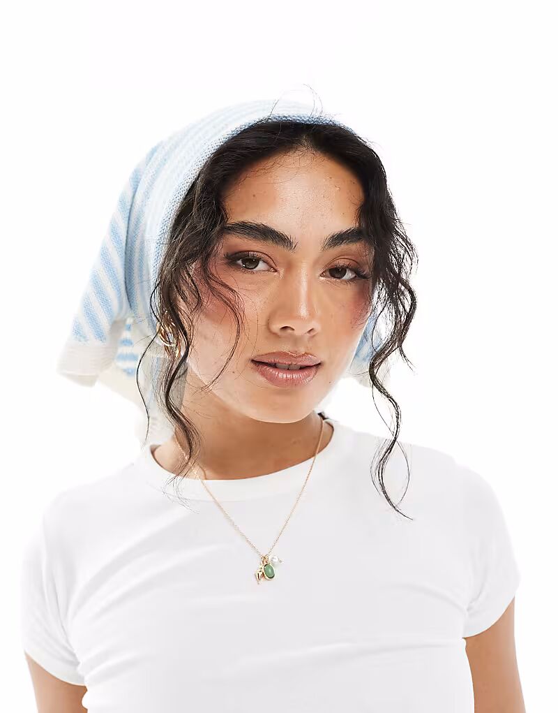 

Вязаный платок с квадратным воротом в синюю полоску от ASOS DESIGN