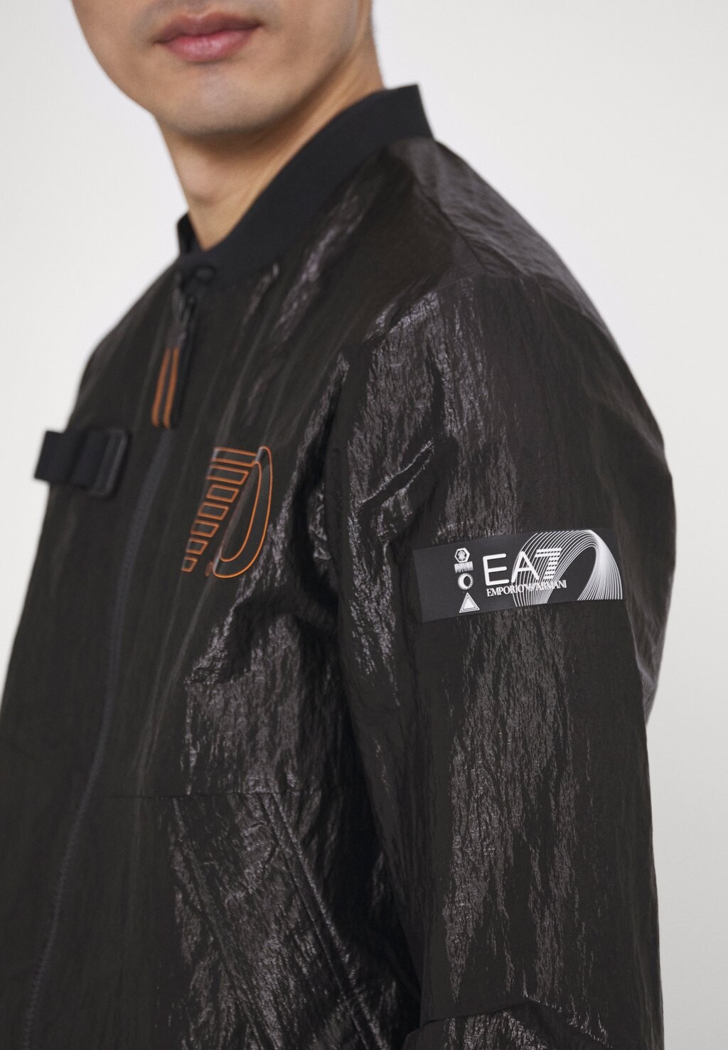 

Куртка-бомбер JACKET EA7 Emporio Armani, черный