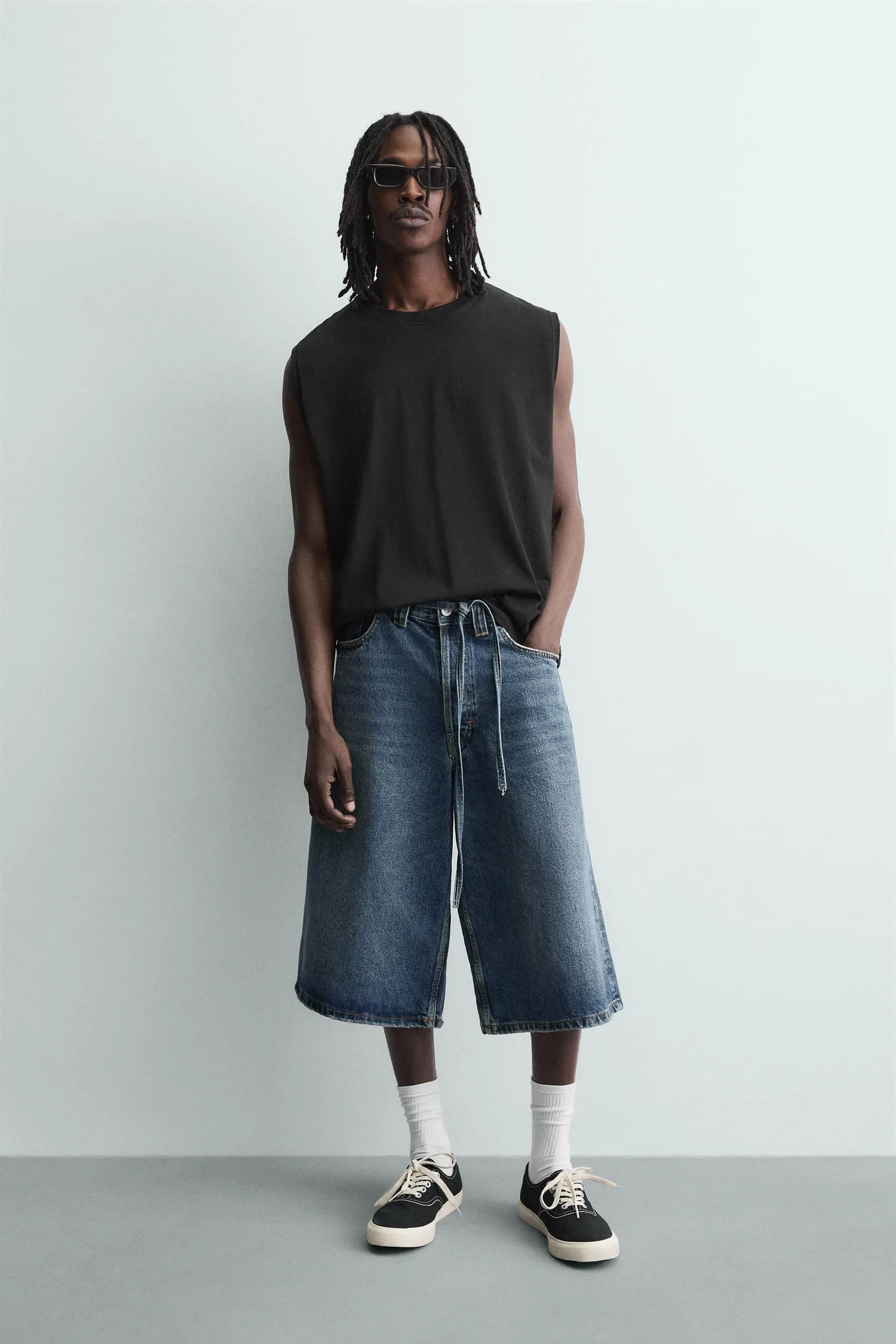 Выцветшая майка Zara, черный