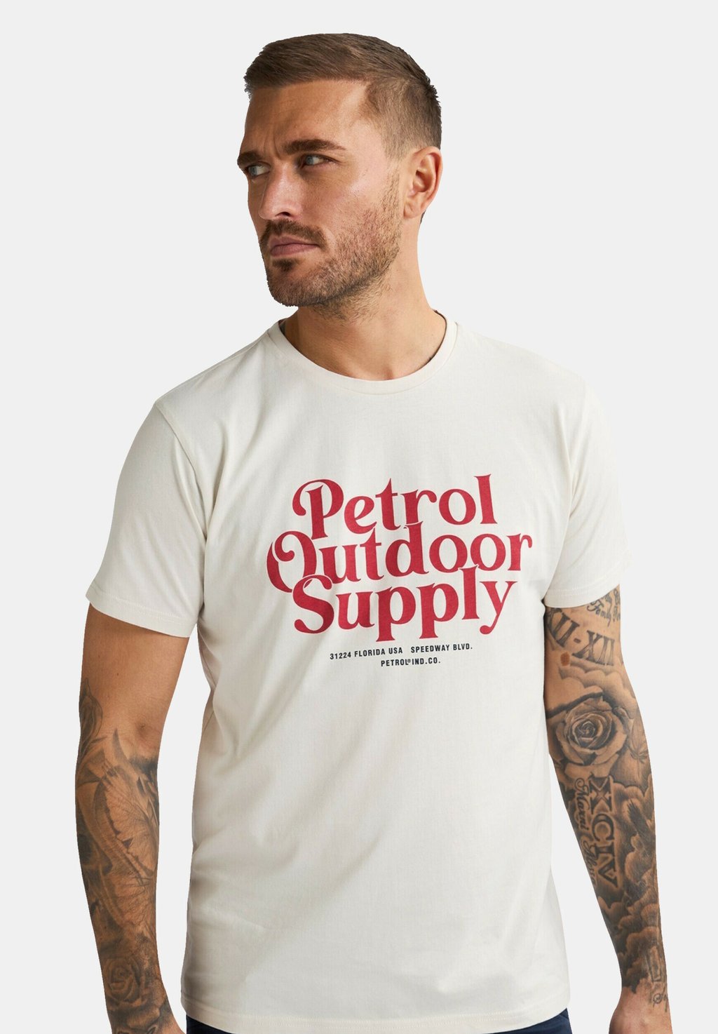

Футболка с принтом KURZARM Petrol Industries, белый
