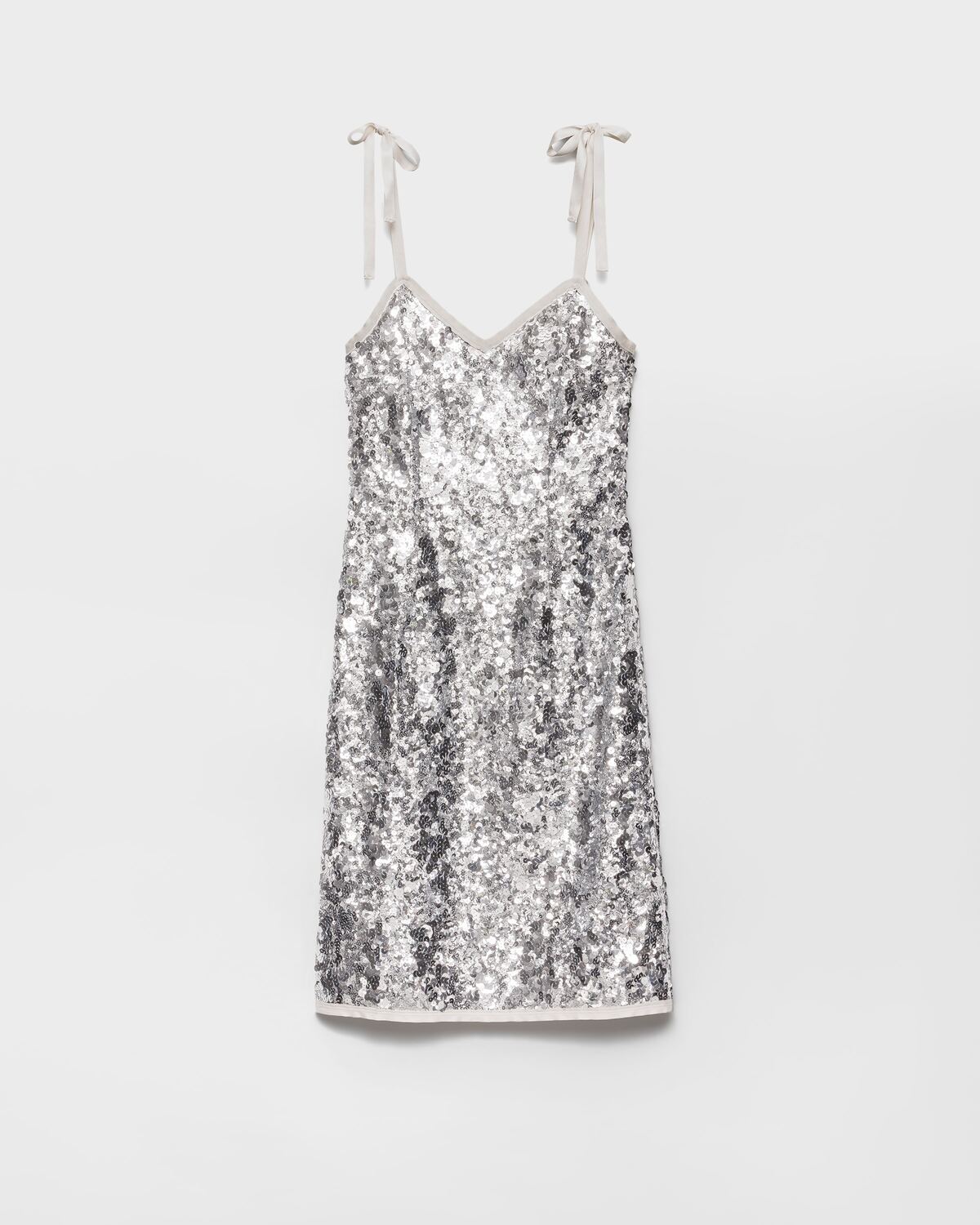 

Платье, расшитое пайетками Prada, серебряный