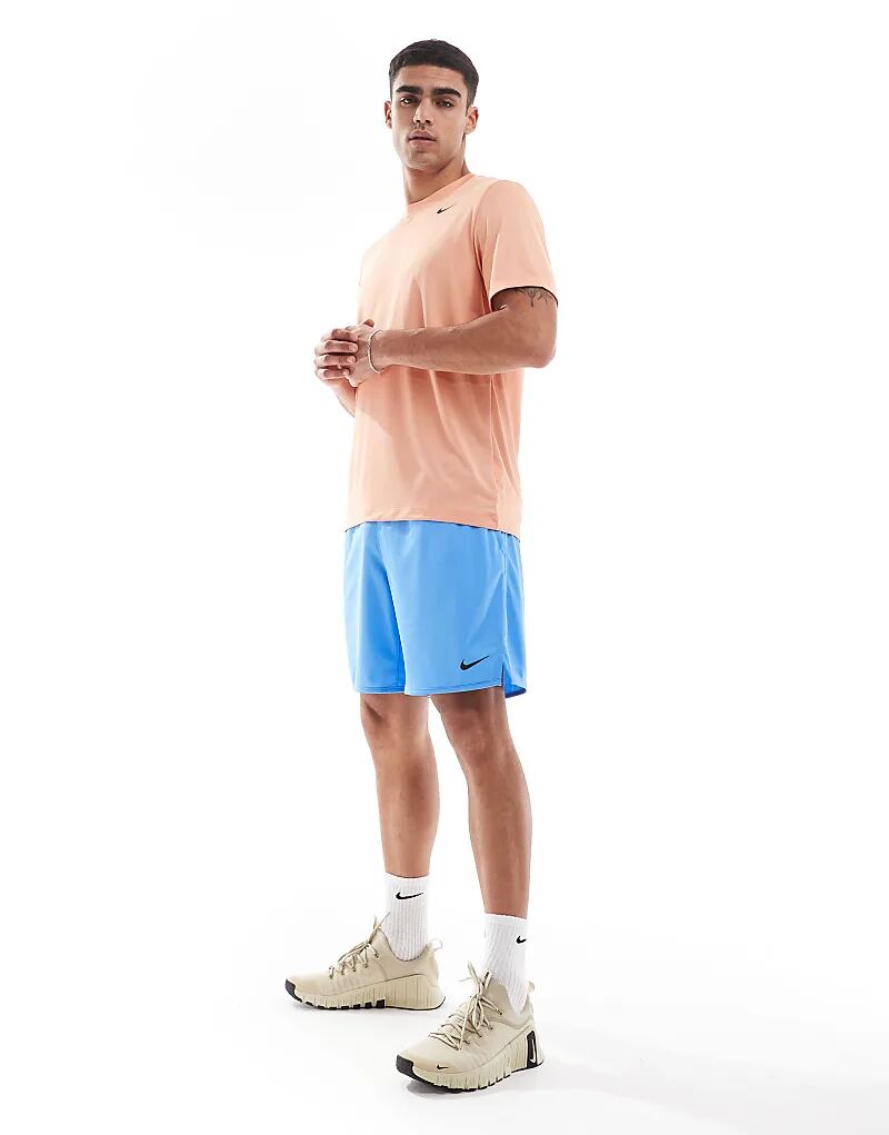 

Трикотажные шорты Nike Training Totality Dri-FIT синего цвета, длина внутреннего шва 7 дюймов