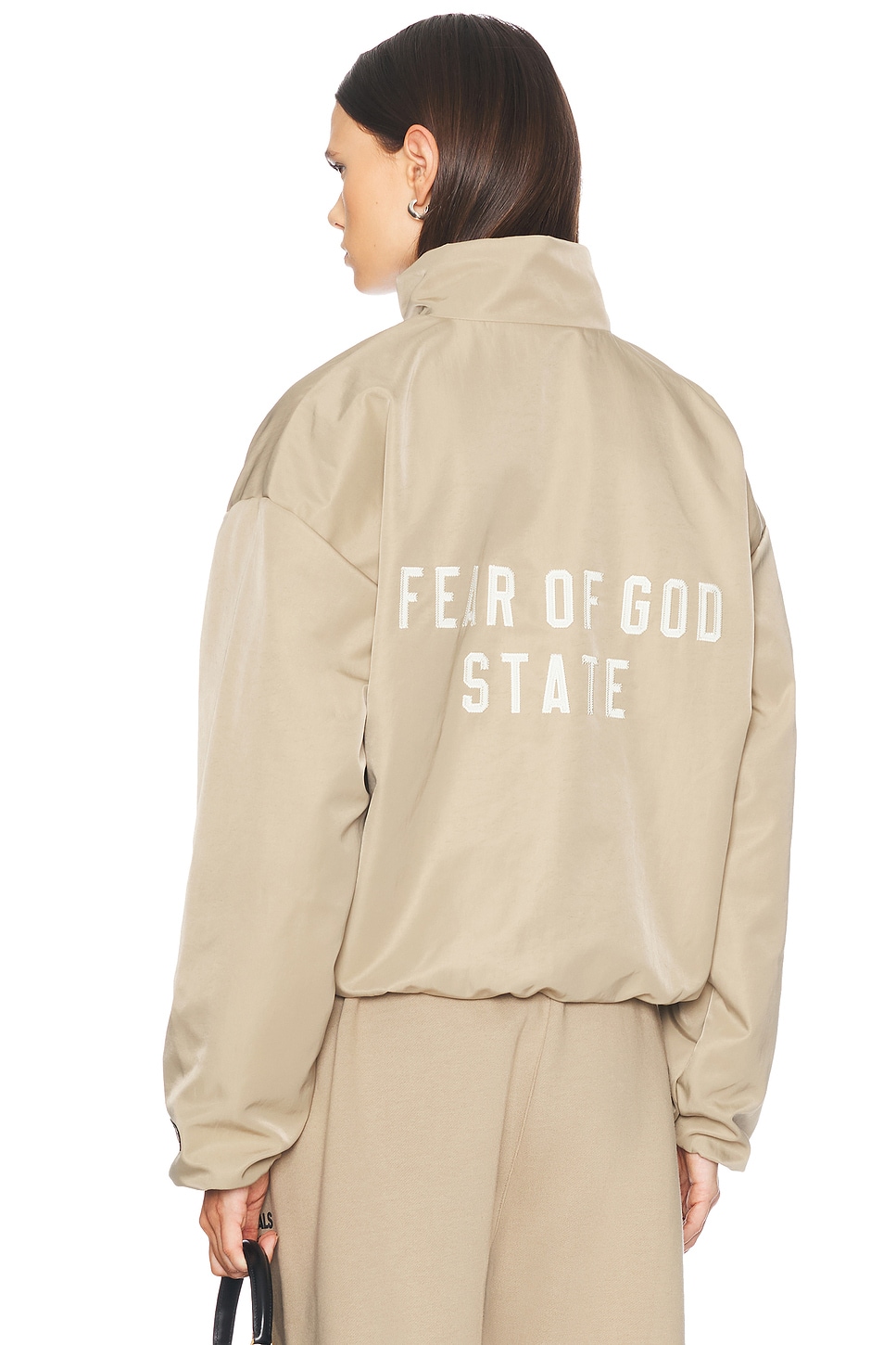 

Тренировочная куртка Fear Of God Essentials, Desert Sand