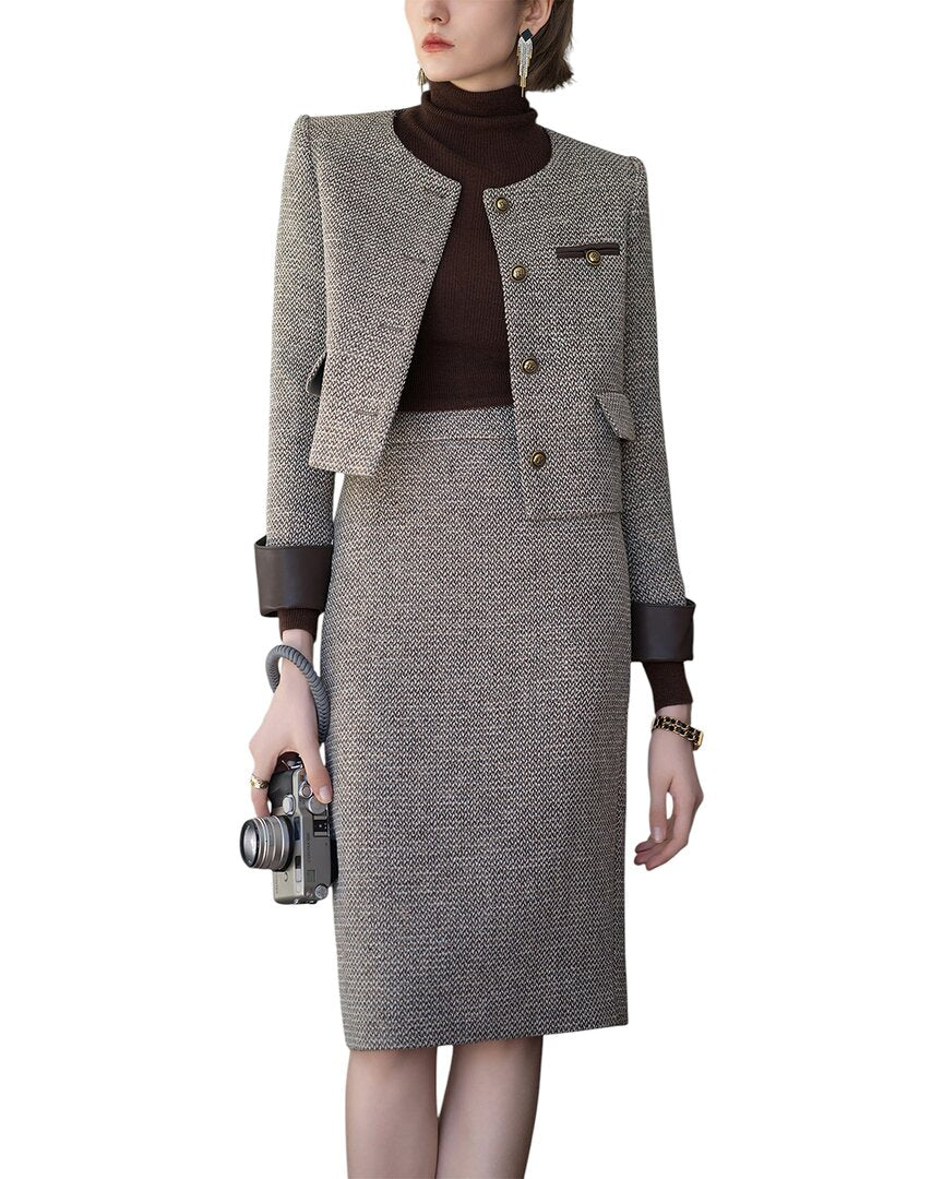 

Комплект из двух предметов: блейзер и юбка Anette Anette, коричневый