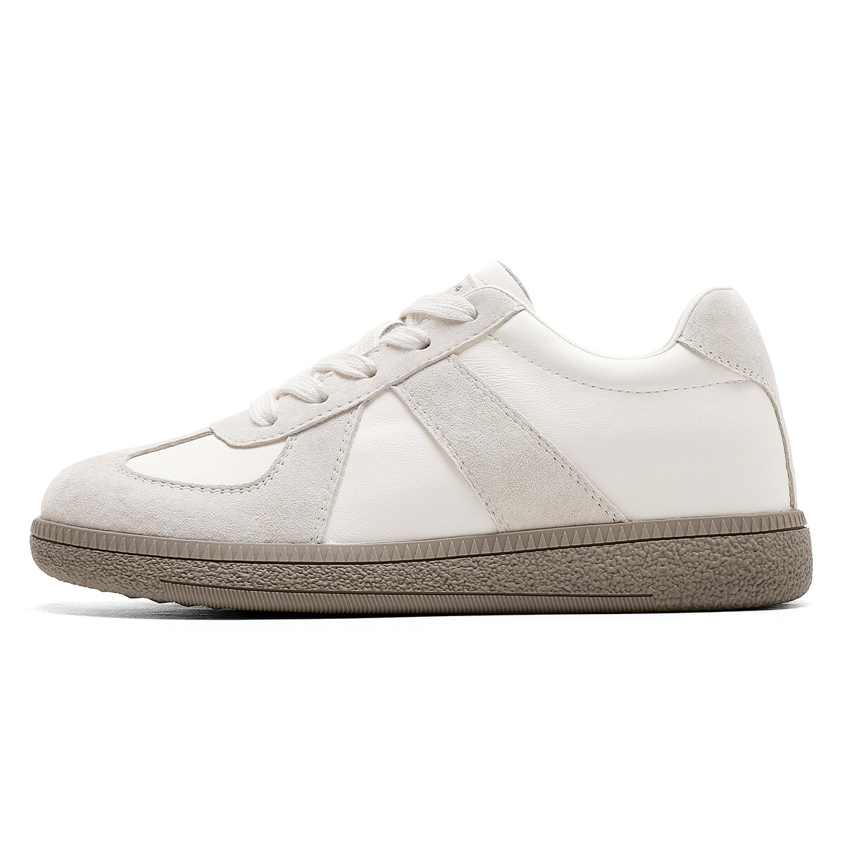 

Кроссовки CВ°BANNER Skateboard Shoes Women's Low-Top Beige, Бежевый, Кроссовки CВ°BANNER Skateboard Shoes Women's Low-Top Beige