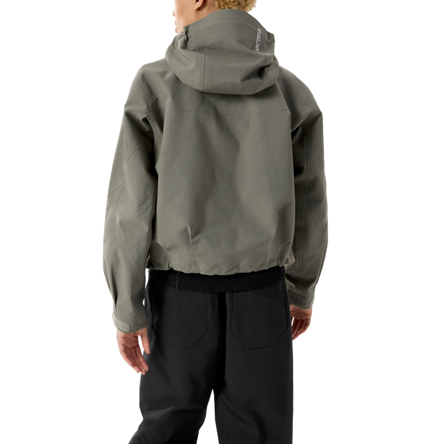 Arcteryx Водонепроницаемая ветрозащитная дышащая износостойкая ветровка Women's, Black — фото 4