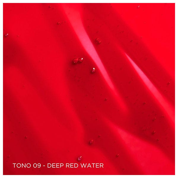 Матовая и увлажняющая помада CLARINS Water Lip Stain, 09 DEEP RED WATER — фото 2