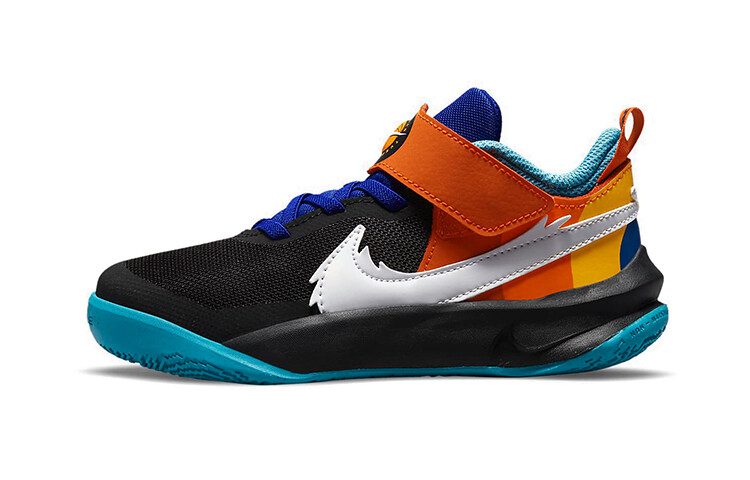 

Детские баскетбольные кроссовки Nike Team Hustle D 10 BP