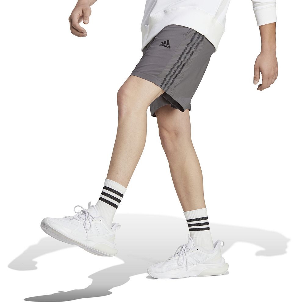 

Мужские шорты «Челси» adidas AEROREADY Essentials 9 дюймов с 3 полосками Adidas, цвет Gray Black