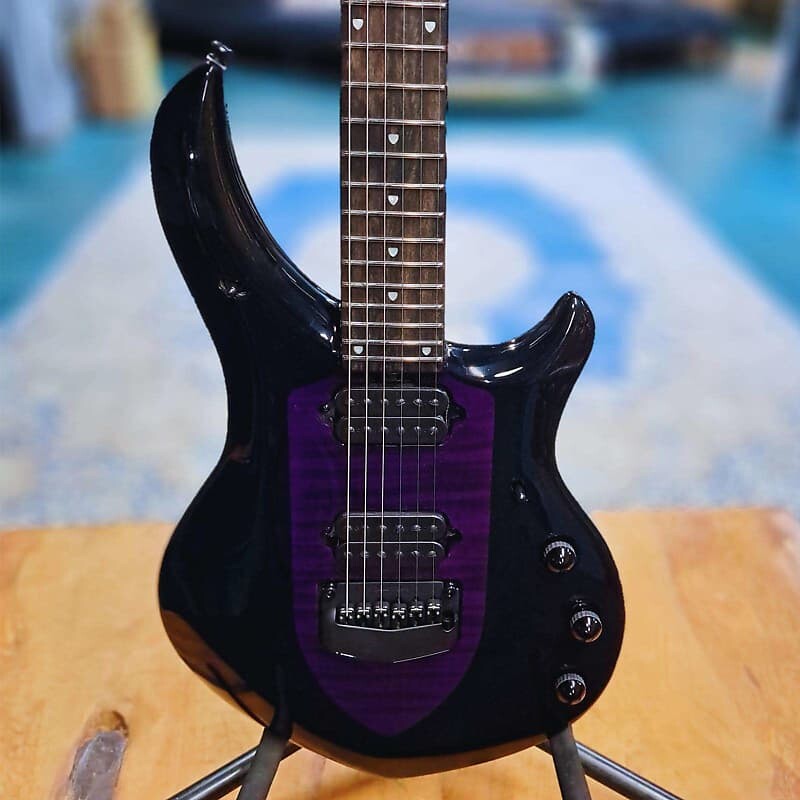 

Электрогитара Ernie Ball Music Man Majesty 6 Wisteria Blossom MO17358