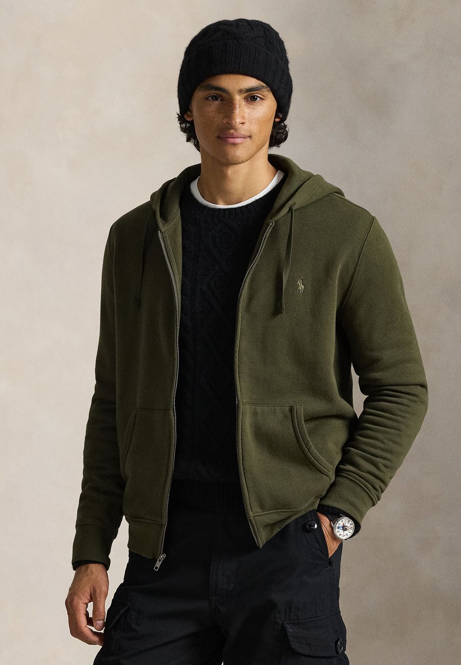 

Толстовка Polo Ralph Lauren GARMENT-DYED FLEECE FULL-ZIP HOODIE, Company Olive/Olive