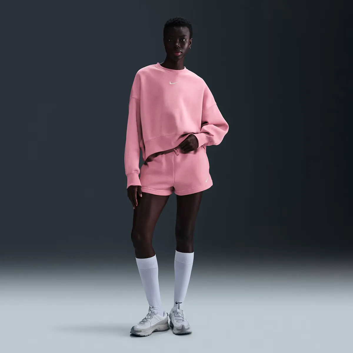 

Женская толстовка Nike Sportswear Phoenix Fleece, розовый