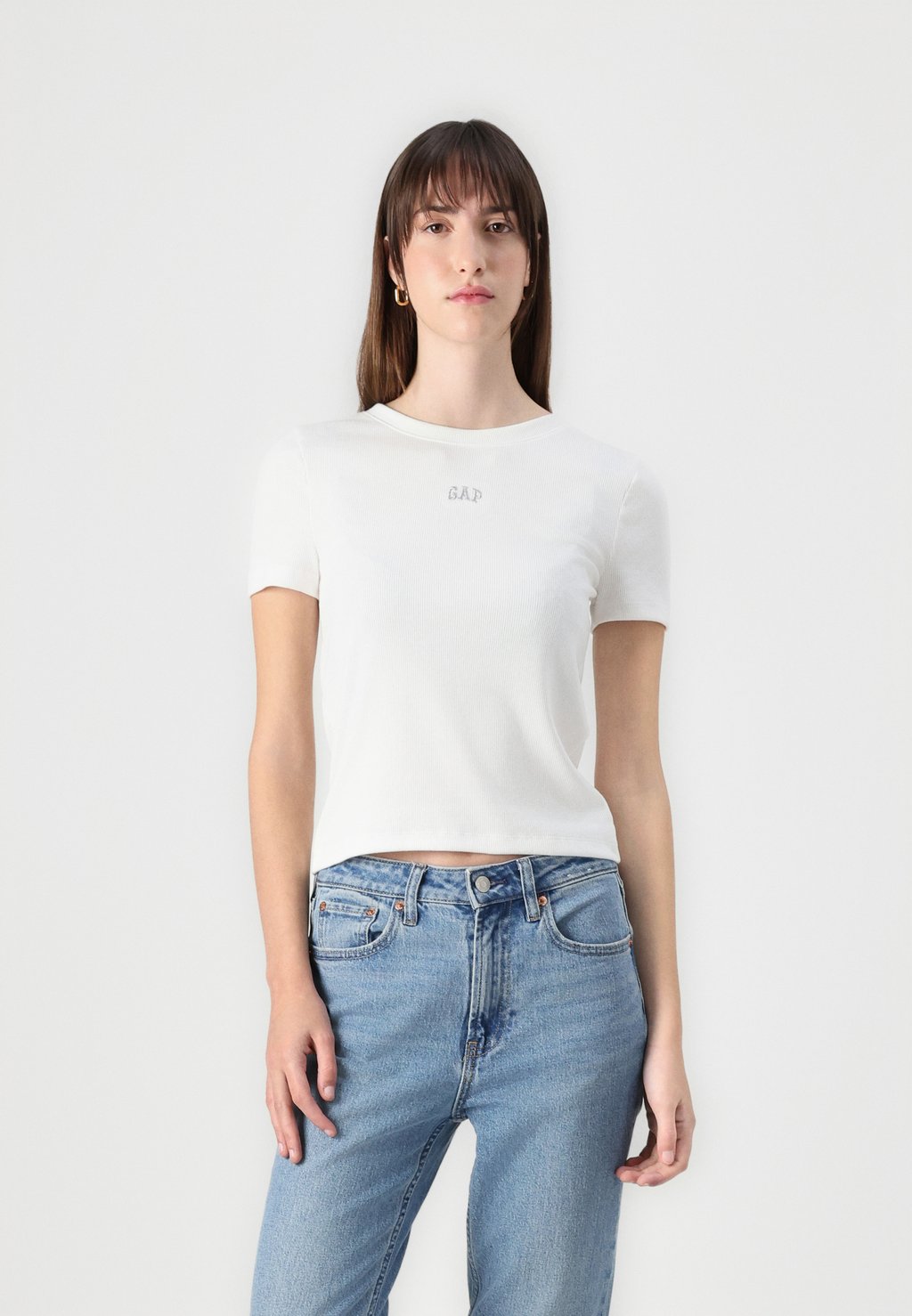 

Базовая футболка TEE GAP, слоновая кость
