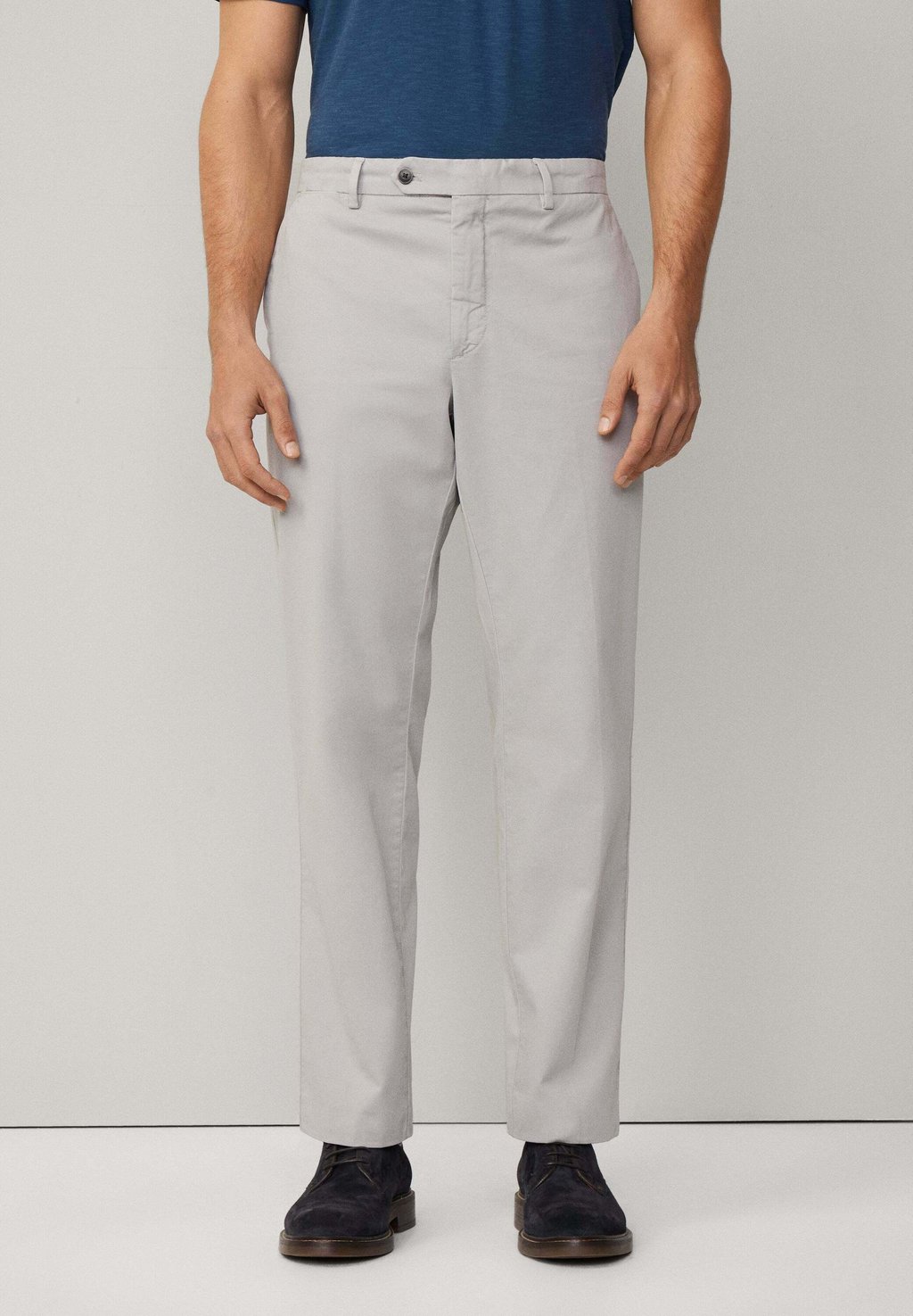 

Чиносы Hackett London, светло-серый