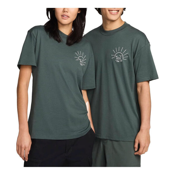 

Футболка sb graphic skate t-shirt asia sizing 'dark green' Nike, зеленый