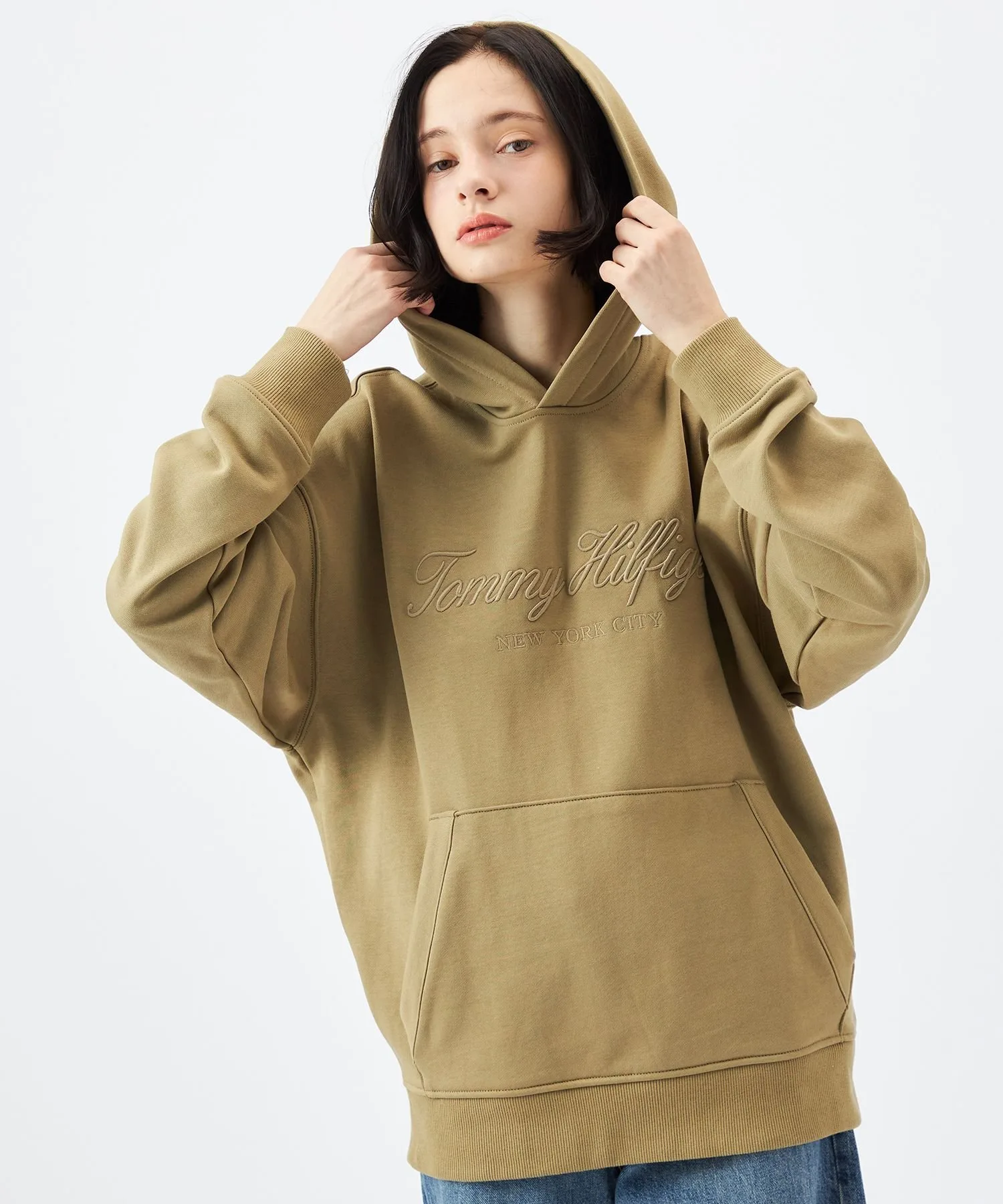 Толстовка с увеличенным логотипом TOMMY HILFIGER, Khaki GXR — фото 2