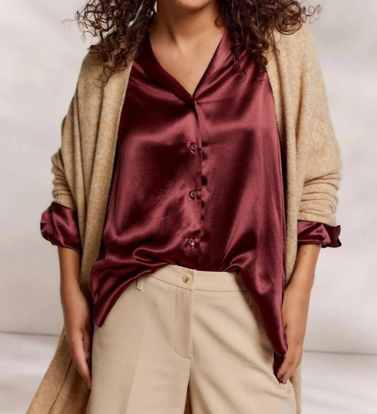 

Атласная блузка цвета красного винограда Summum, Red Grape