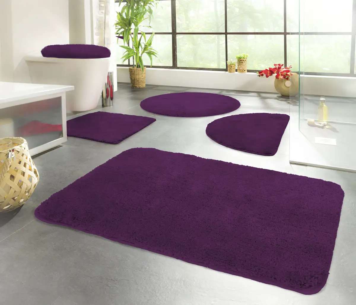 

Коврик для ванной KiNZLER Chaozhou с нескользящим покрытием, 70х120 см, цвет aubergine