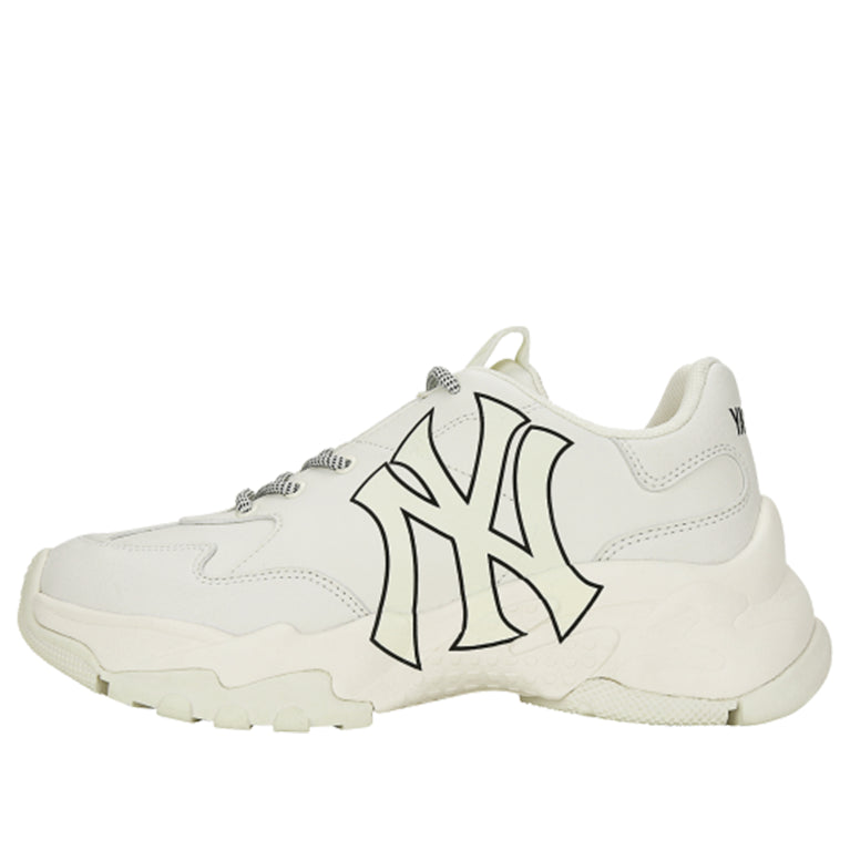 

Кроссовки MLB x Disney Bigball Chunky Yankees 'White Black', белый