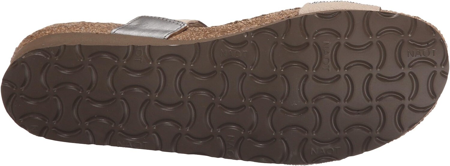 Сандалии на плоской подошве Bianca Naot, цвет Beige/Silver Rivets/Mirror Leather — фото 3