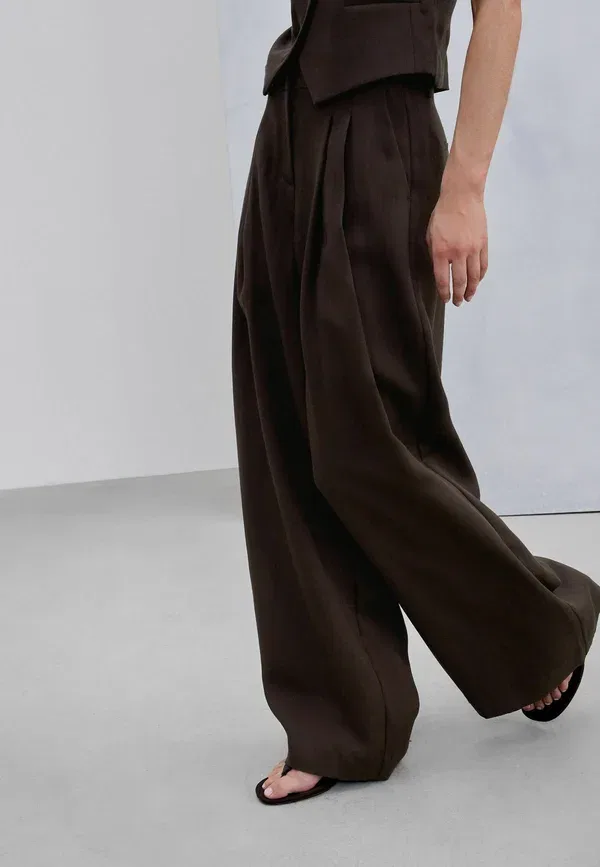 Брюки-палаццо Petite fit crinkle, Next, цвет тёмно-коричневый — фото 3