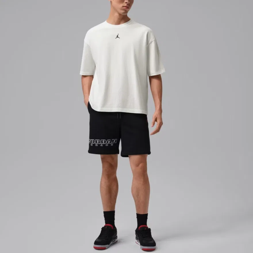 Футболка Flight Men's 133 Sail White/Canvas White/Black, круглый вырез, средняя посадка Jordan — фото 3