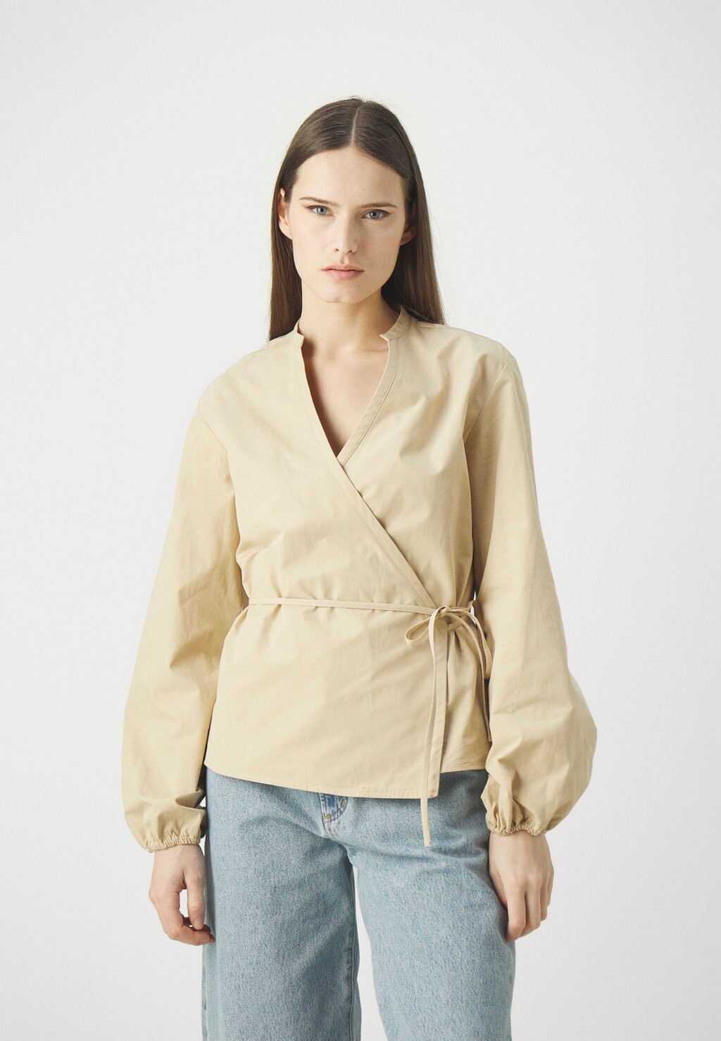 

Блузка Claudie Pierlot, цвет sable