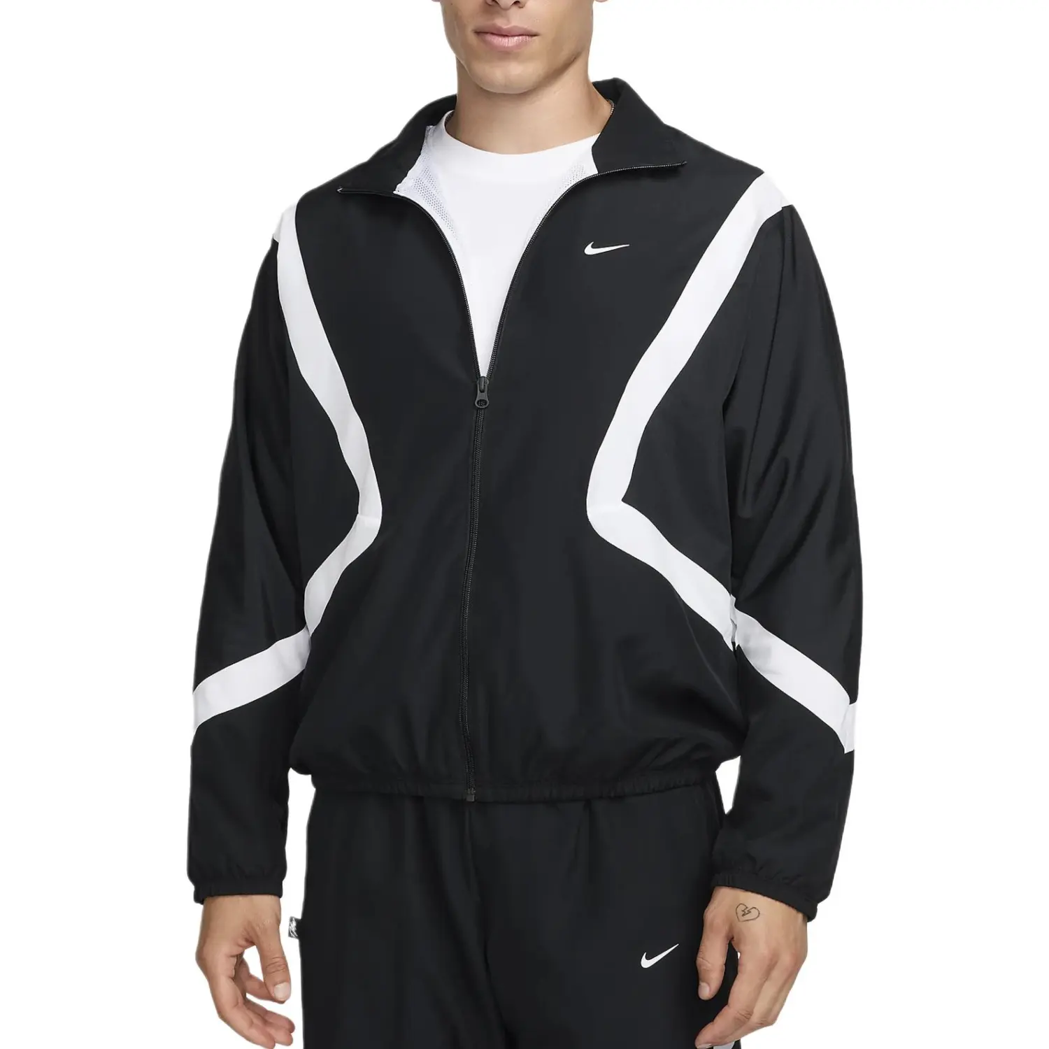 

Куртка мужская черная/белая Nike, черный
