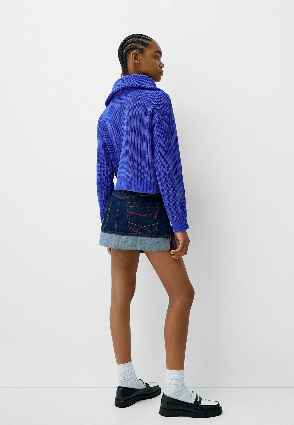 

Джемпер HIGH NECK Bershka, темно-синий