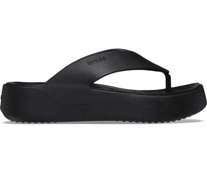 

Шлепанцы на платформе Getaway Crocs женские, цвет Black