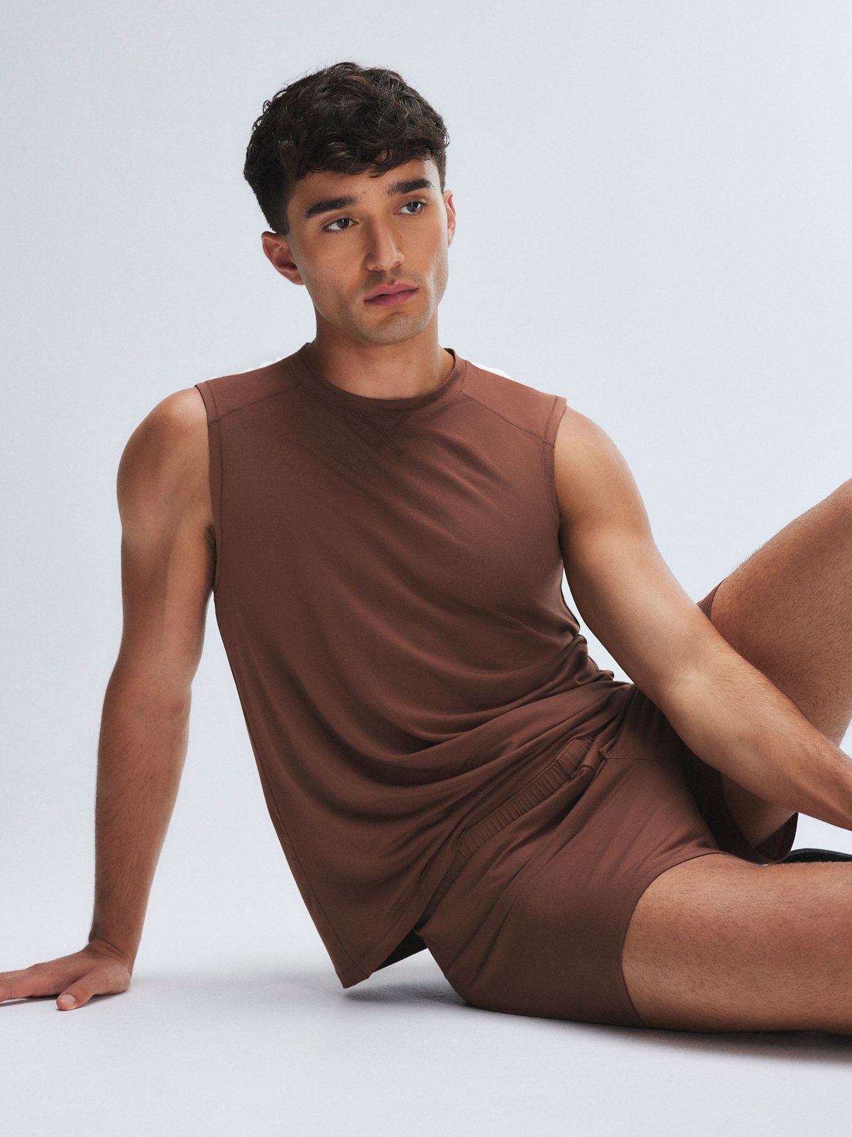 

Базовый топ для сна Savage X Fenty Homme, цвет Brown Sugar Nude