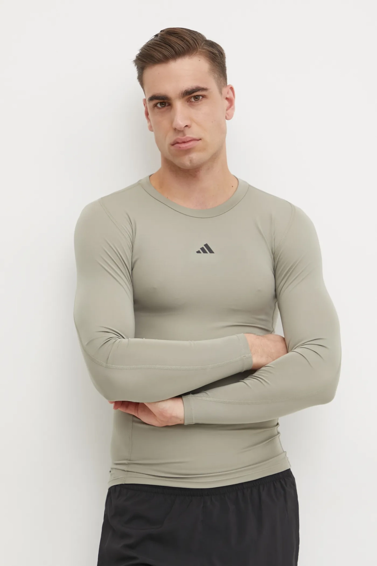 

Трекинговая куртка с длинными рукавами Techfit adidas Performance, серый