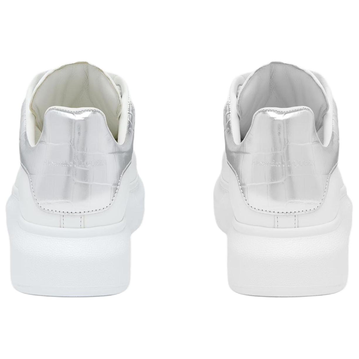 Alexander McQueen Женские оверсайз кроссовки на шнуровке белые, цвет White — фото 4