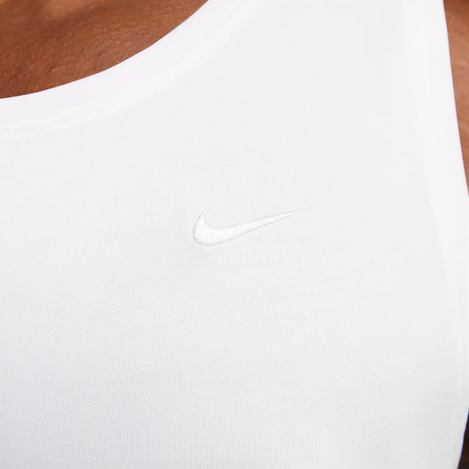 Универсальная майка Dri-FIT от Nike, белый — фото 4