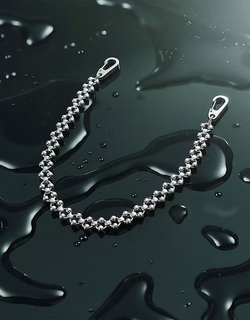 

Водонепроницаемая цепочка для джинсов с шариками из нержавеющей стали серебристого цвета Asos Design