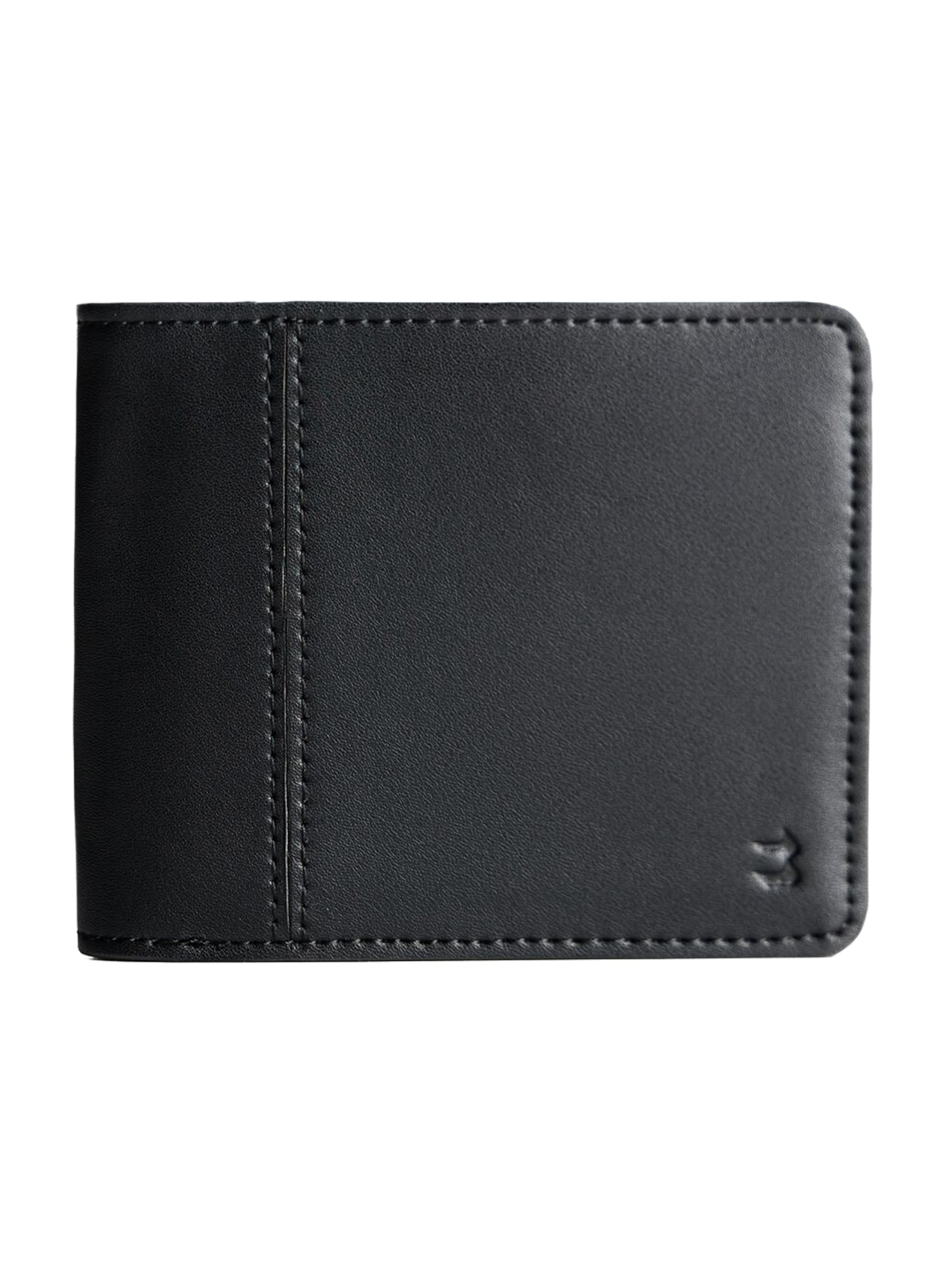 

Bershka Кошелек в черном цвете