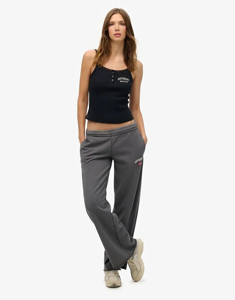 

Топ Superdry Athletic essentials с вышитыми пуговицами в цвете Eclipse Navy